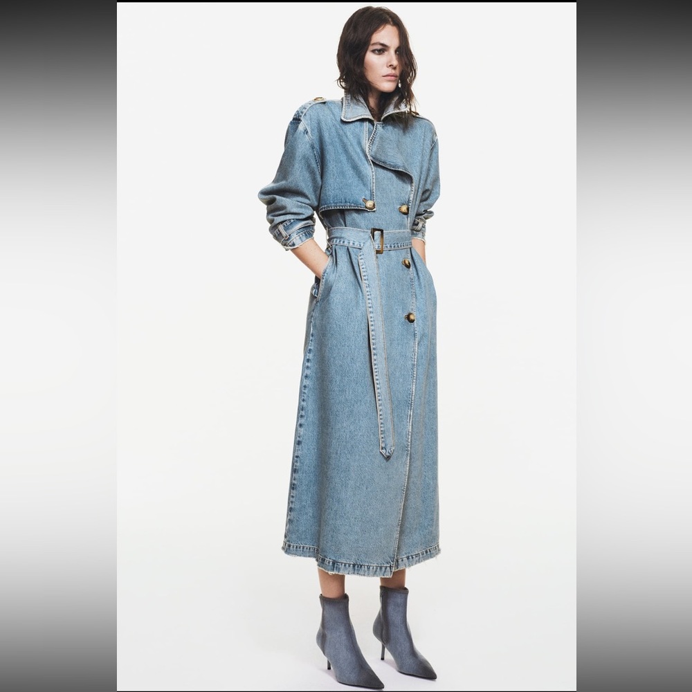 BLOGGERS FAVE: VIRAL ZARA DENIM TRENCH COAT